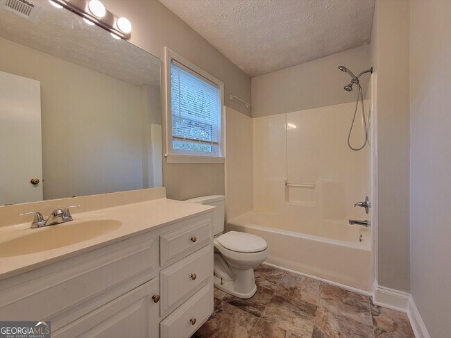 Foto del edificio - 248 Grove St