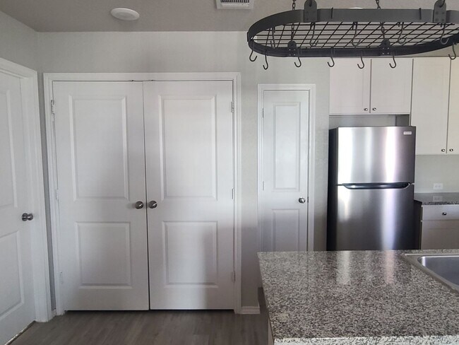 Foto del edificio - 3 Bedroom Single Family Home in San Antonio