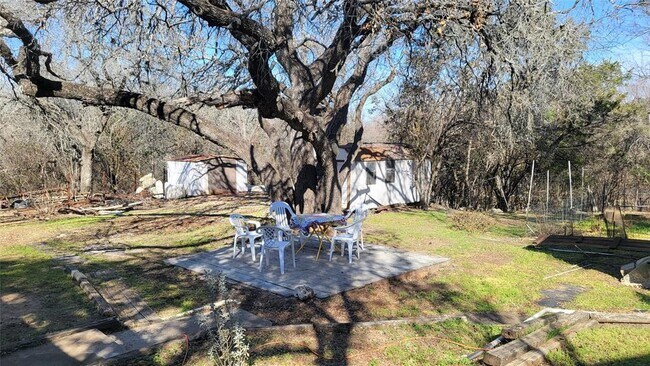 Foto del edificio - 25208 Old Ferry Rd