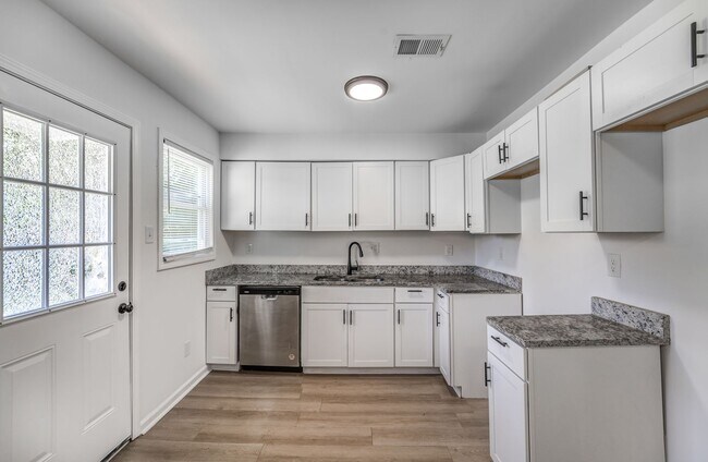 Foto del edificio - 774 Frayser Dr