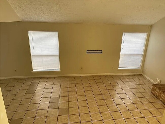 Building Photo - 6849 Caddo Lake Ln