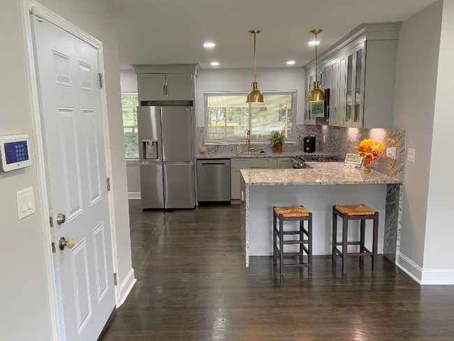 Photo - 2778 Delowe Dr House