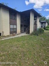 Building Photo - 468 Bentwood Ln
