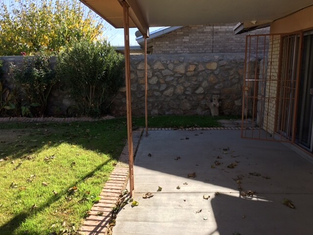 back porch/yard - 1808 Jack Nicklaus Dr