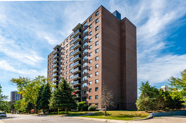 Building Photo - Elizabeth Tower