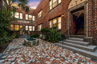 Building Photo - 2738 Riverside Ave