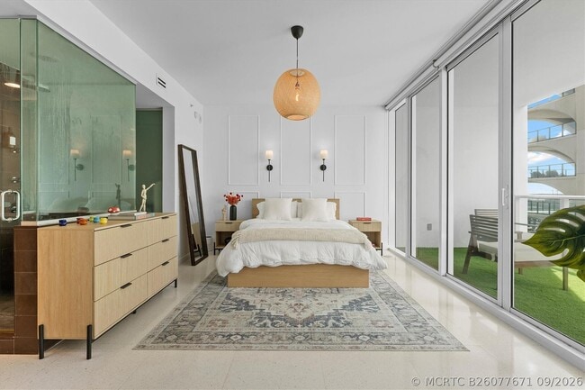 Building Photo - 1040 Biscayne Blvd