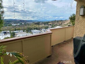 Building Photo - 5255 Box Canyon Ct