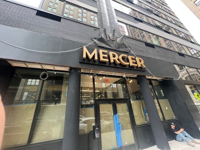 Foto del edificio - 10 Commerce Ct