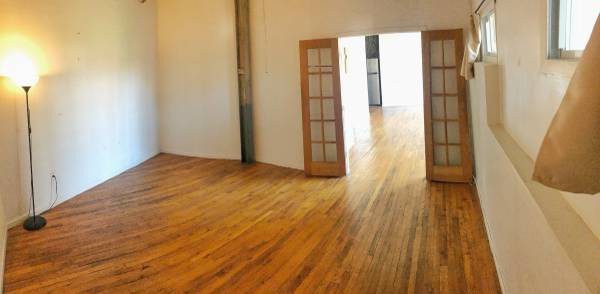 Foto del edificio - 132 N 5th St