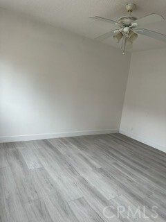 Foto del edificio - 1215 N Dresden Pl