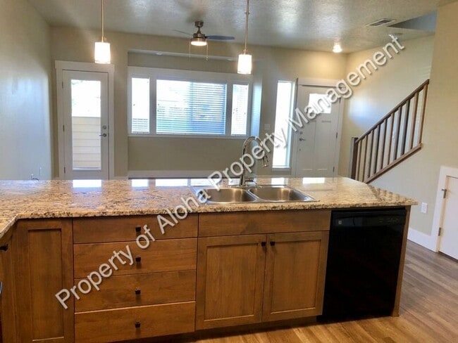 Building Photo - 3526 E Grand Forest Dr
