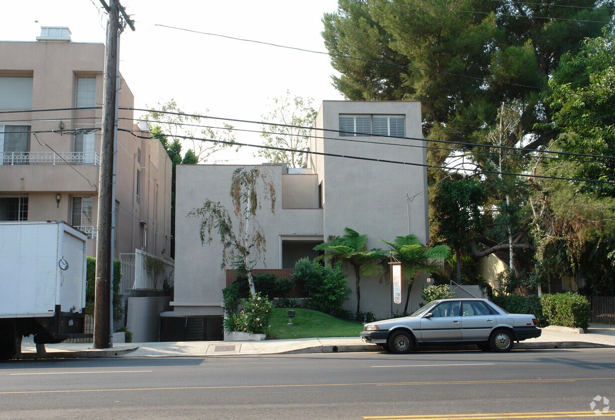 15136 Magnolia Blvd, Sherman Oaks, CA 91403 Apartments in Sherman