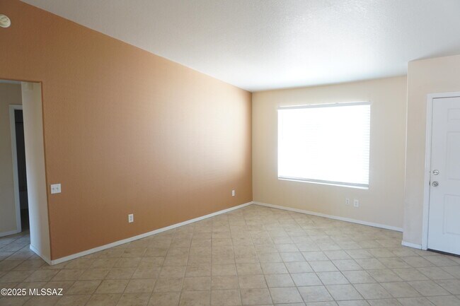 Foto del edificio - 7745 W Shining Moon Way