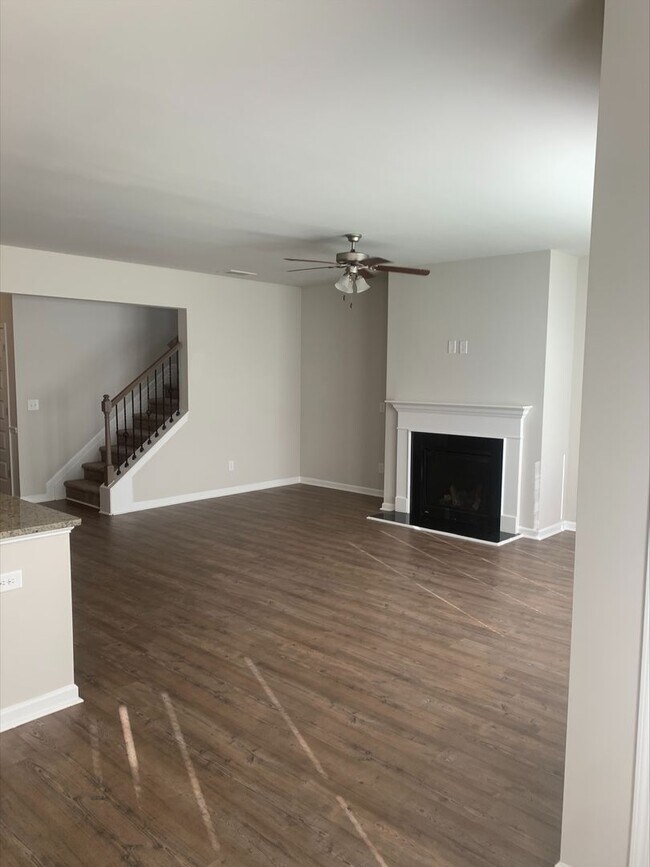 Foto del edificio - NEW Single Family Home in Lithonia with UP...