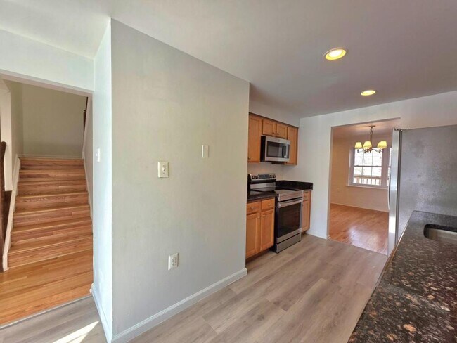 Foto del edificio - 2520 Doverhill Ct