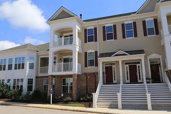 Foto del edificio - Modern Condo in Brier Creek Cottages Commu...