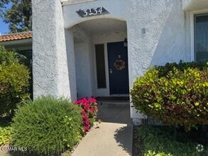 Building Photo - 3734 Summershore Ln