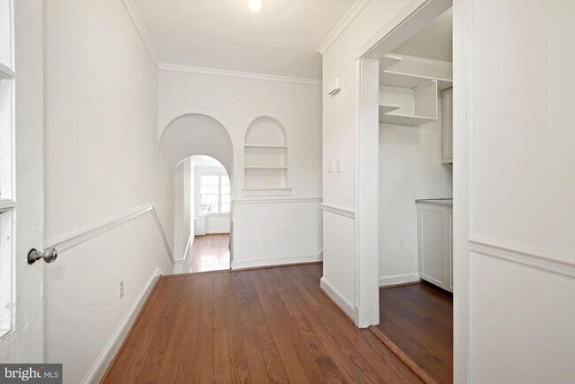 Foto del edificio - 1030 31st St NW