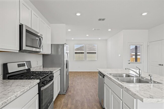 Foto del edificio - 310 Puerto Plata Ave