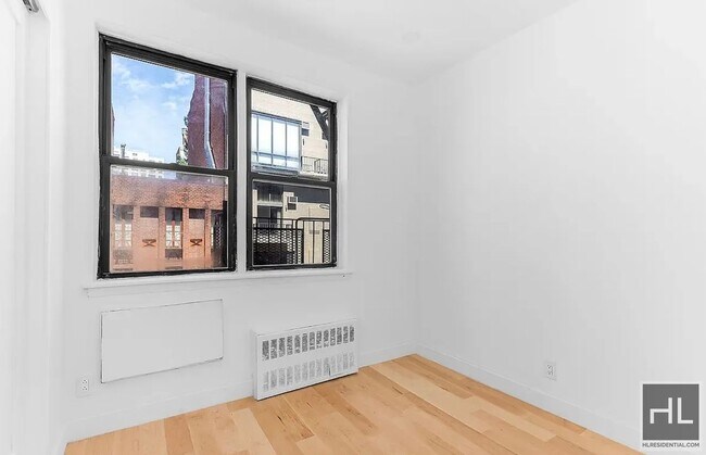 Building Photo - East 84th St
