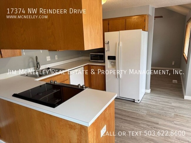 Building Photo - 17374 NW Reindeer Dr