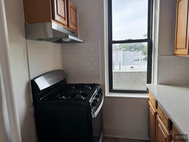 Photo - 1 bedroom in Queens NY 11106 Apartment