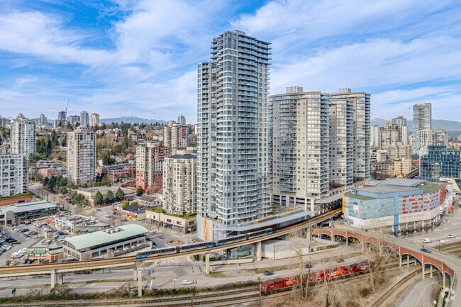 Building Photo - 900 Carnarvon Street