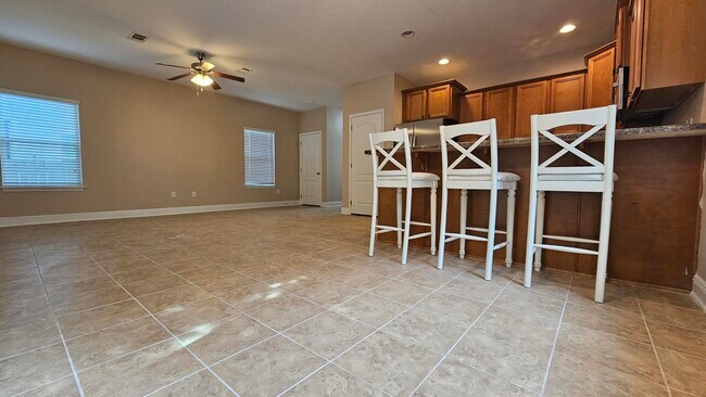 Building Photo - 82 Mosaic Oaks Cir