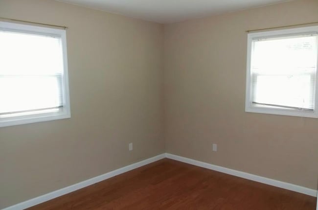 Foto del edificio - 50 Beechnut Terrace