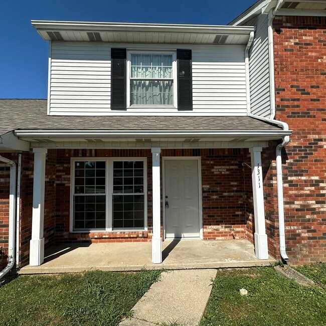 Building Photo - 1311 Heritage Ct