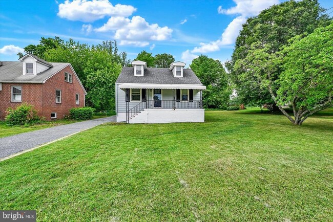 Foto del edificio - 1806 Middleborough Rd