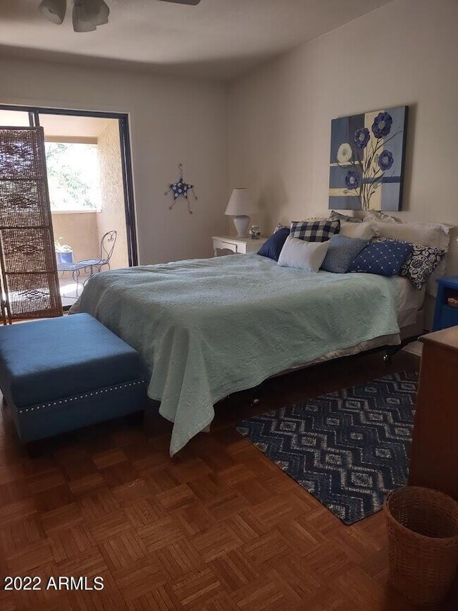 Foto del edificio - 7950 E Starlight Way