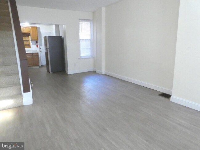 Foto del edificio - 6361 Buist Ave