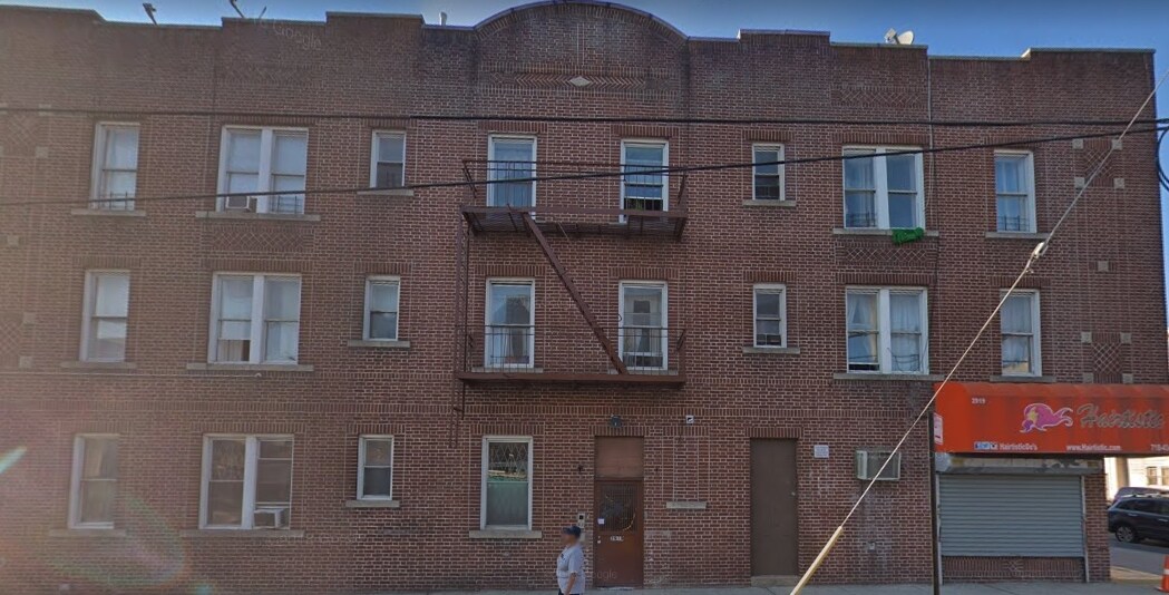 Building Photo - 2919 Farragut Rd