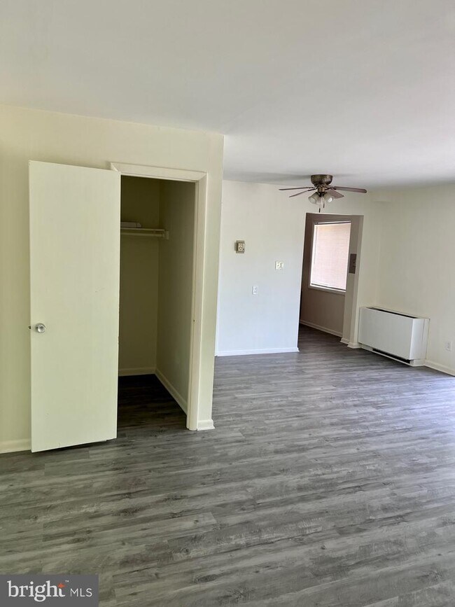 Foto del edificio - 4120 Mangalore Dr