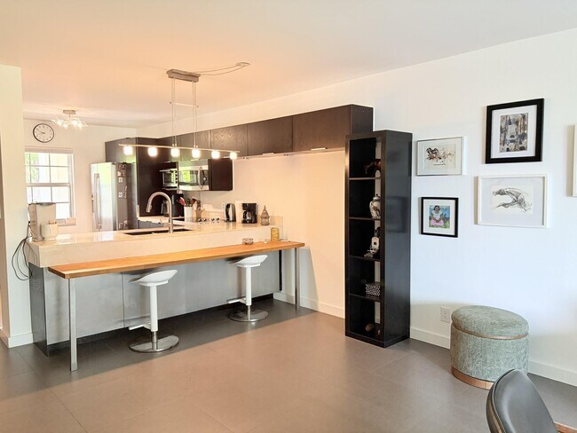 Foto del edificio - 3503 Oaks Way