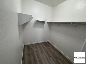 Building Photo - 25275 W Nancy Ln