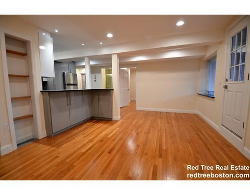 Foto del edificio - 1801 Beacon St