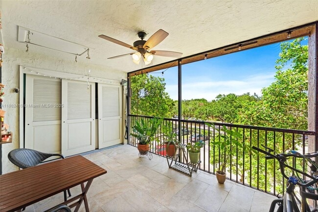 Foto del edificio - 10700 NW 14th St