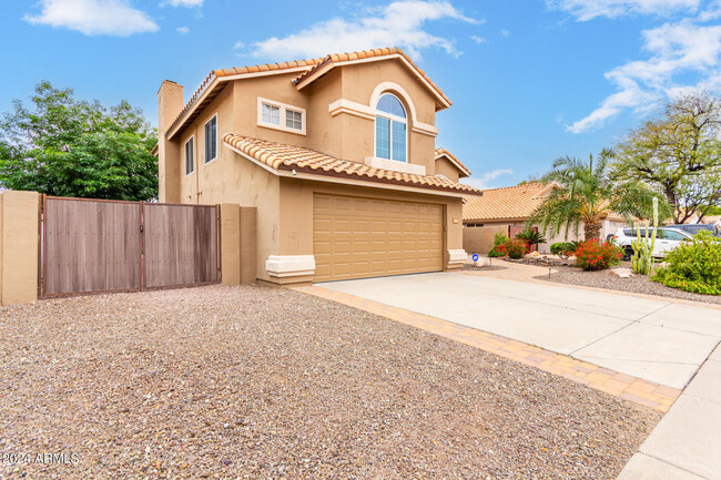 Foto del edificio - 7217 W Crest Ln