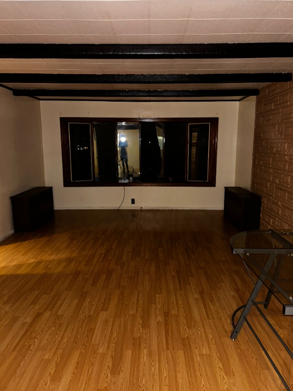 Foto del edificio - 839 N Main Ave