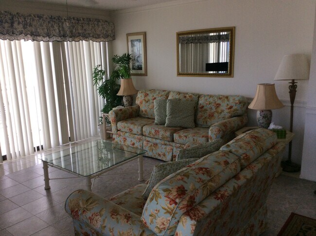 Foto del edificio - 1571 S Atlantic Ave