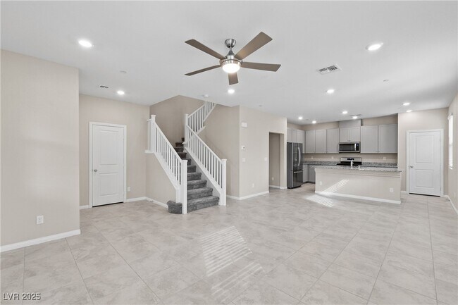 Foto del edificio - 3219 Brynley Ave