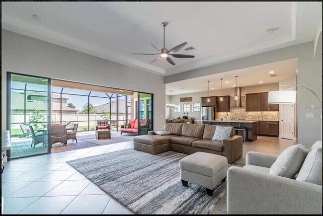 Foto del edificio - 2923 Valencia Ridge St