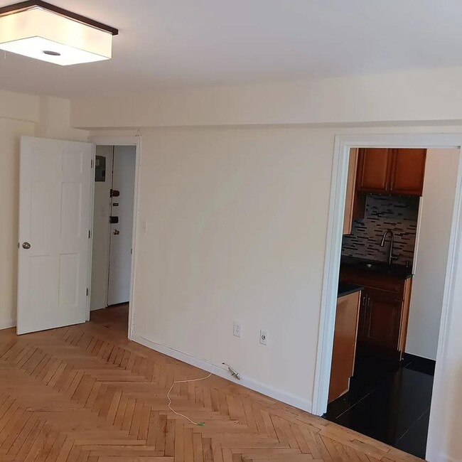 Photo - 190 72nd St Apartment