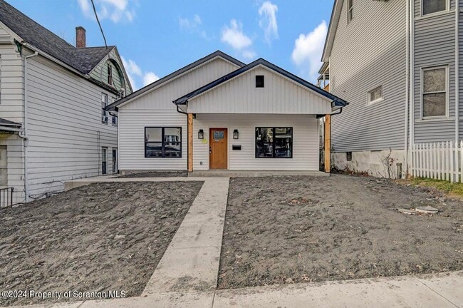 Building Photo - 525 Harrison Ave