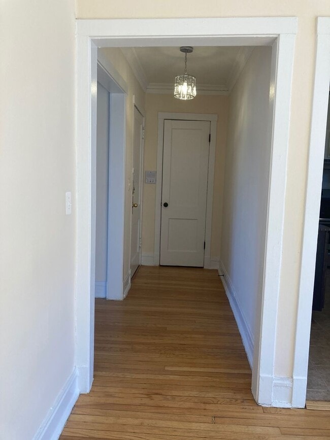 Foto del edificio - 2104 W Birchwood Ave