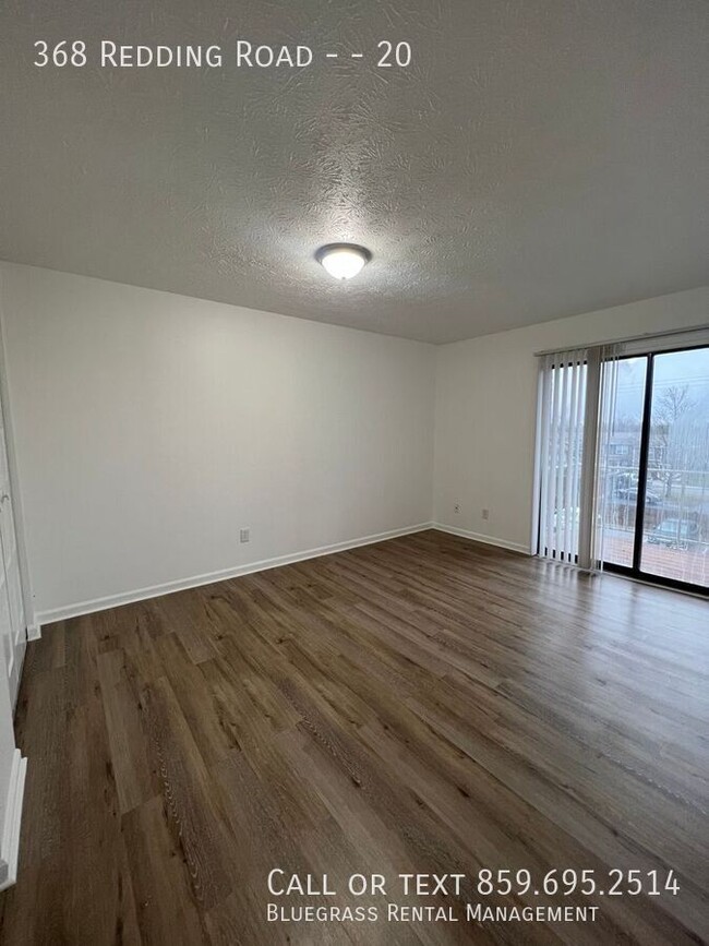 Building Photo - Newly Renovated Spacious 1 Bed in Amazing ...