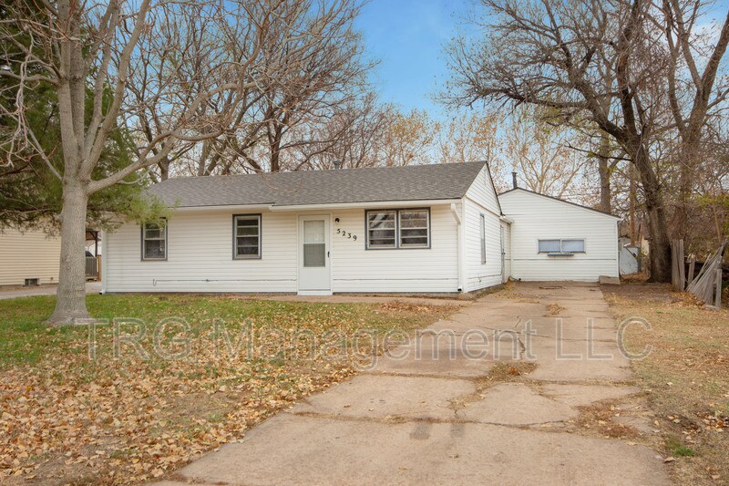 5239 S Spruce St, Wichita, KS 67216 House Rental in Wichita, KS